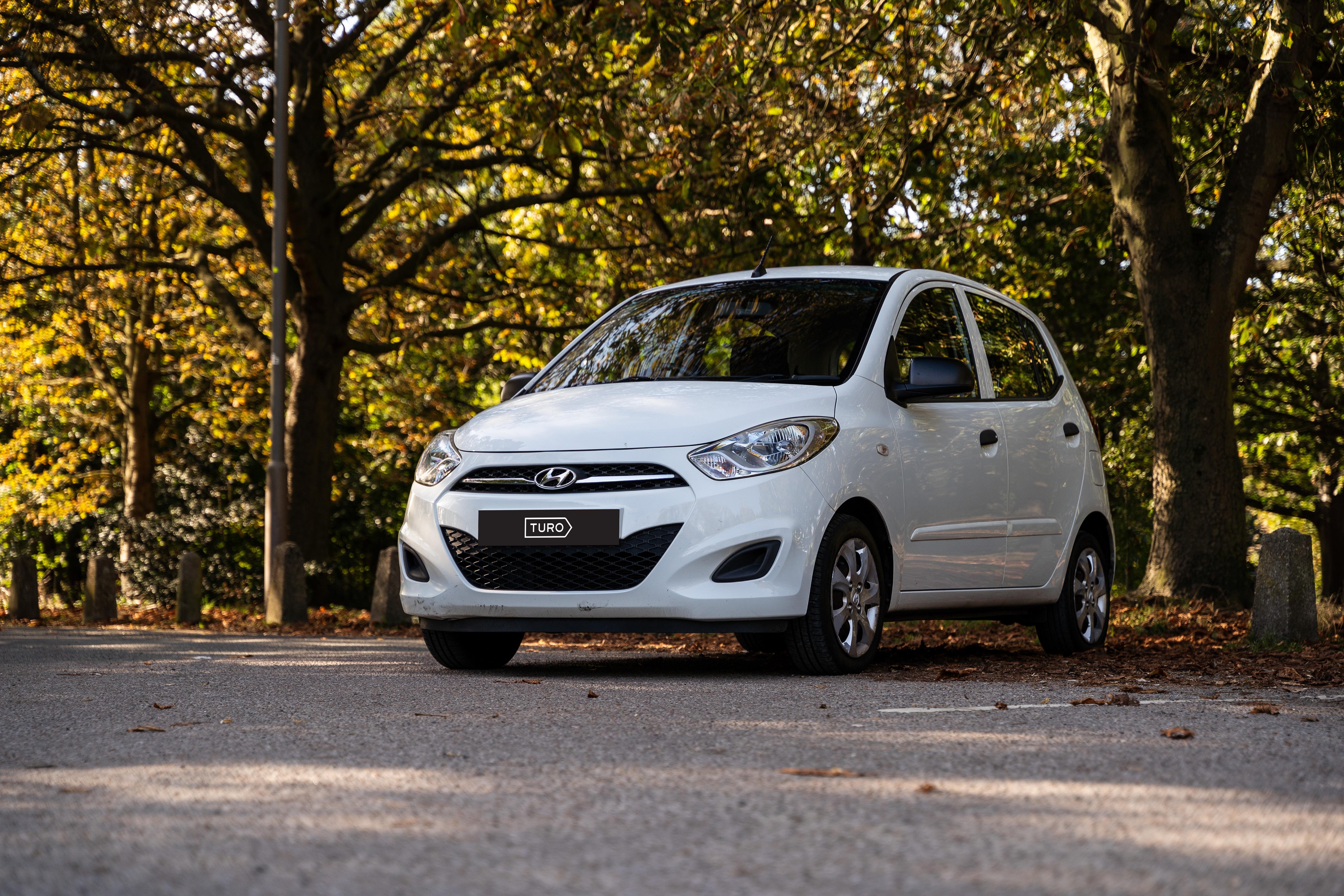 Hyundai i10 2013 in London
