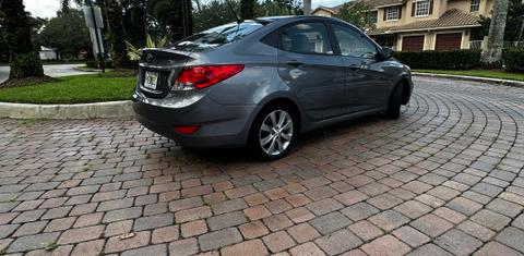 Hyundai Accent 2014