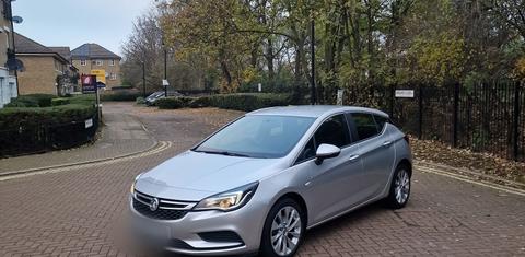 Vauxhall Astra 2018