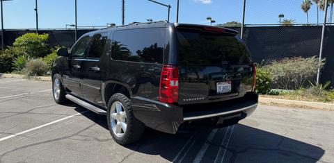 Chevrolet Suburban 2014