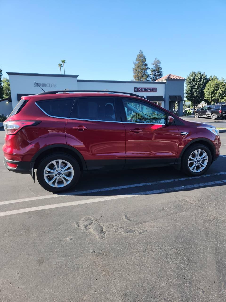 Ford Escape 2017 in Bakersfield, CA