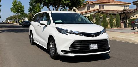 Toyota Sienna 2026