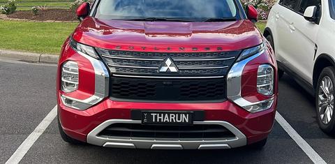 Mitsubishi OUTLANDER 2022