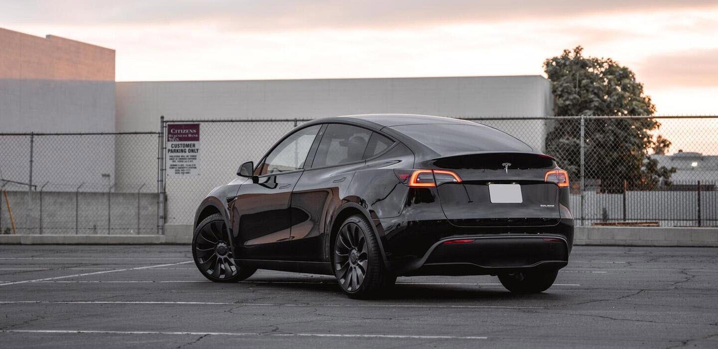 Tesla Model Y 2023 à Calgary, AB