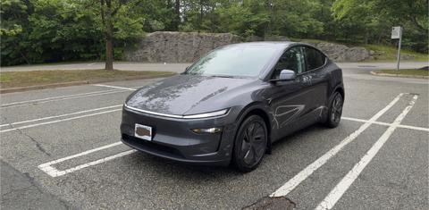 Tesla Model Y 2026