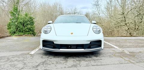 Porsche 911 2025