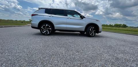Mitsubishi Outlander 2022