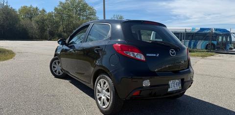 Mazda Mazda2 2013