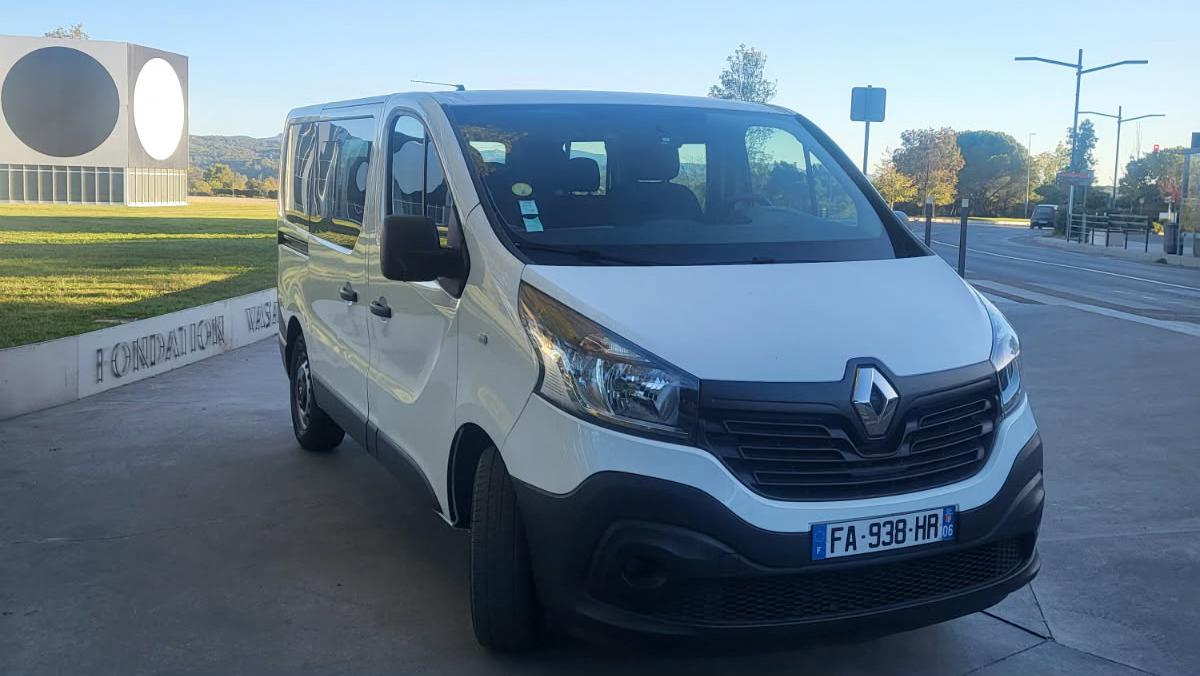 Renault TRAFIC III 2018 à Aix-en-Provence