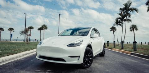 Tesla Model Y 2022