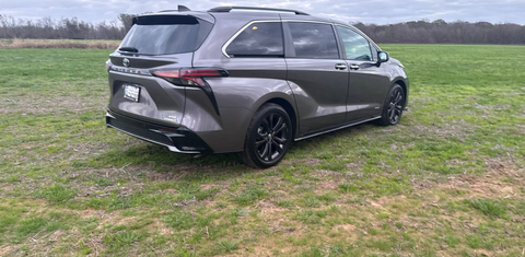 Toyota Sienna 2021
