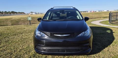 Chrysler Voyager 2024