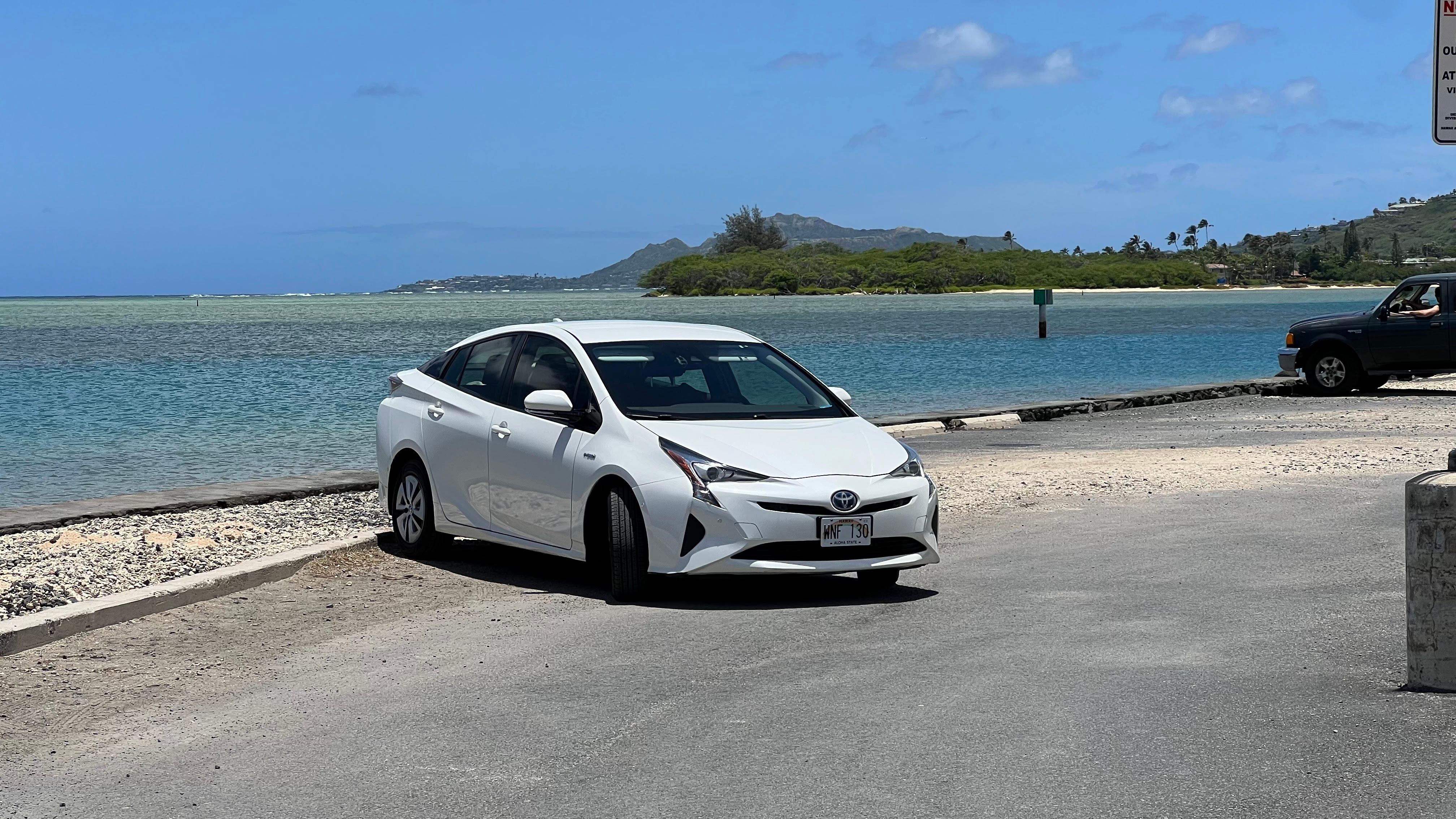 Toyota Prius 2017 in Kula, HI