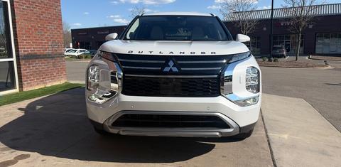 Mitsubishi Outlander 2025