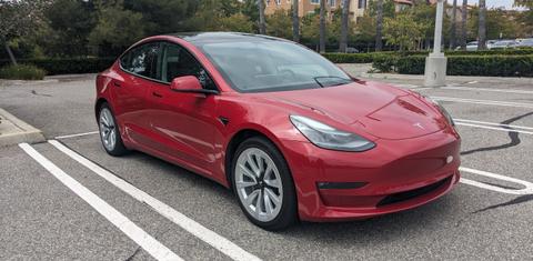 Tesla Model 3 2022