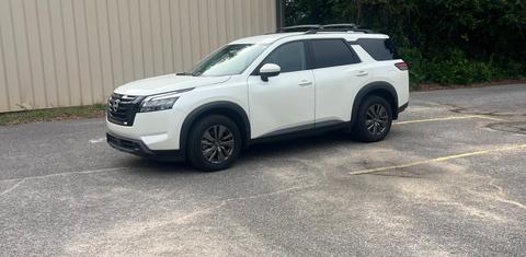 Nissan Pathfinder 2023