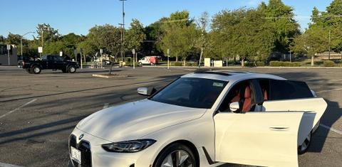 BMW i4 2023
