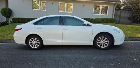 Toyota CAMRY 2017