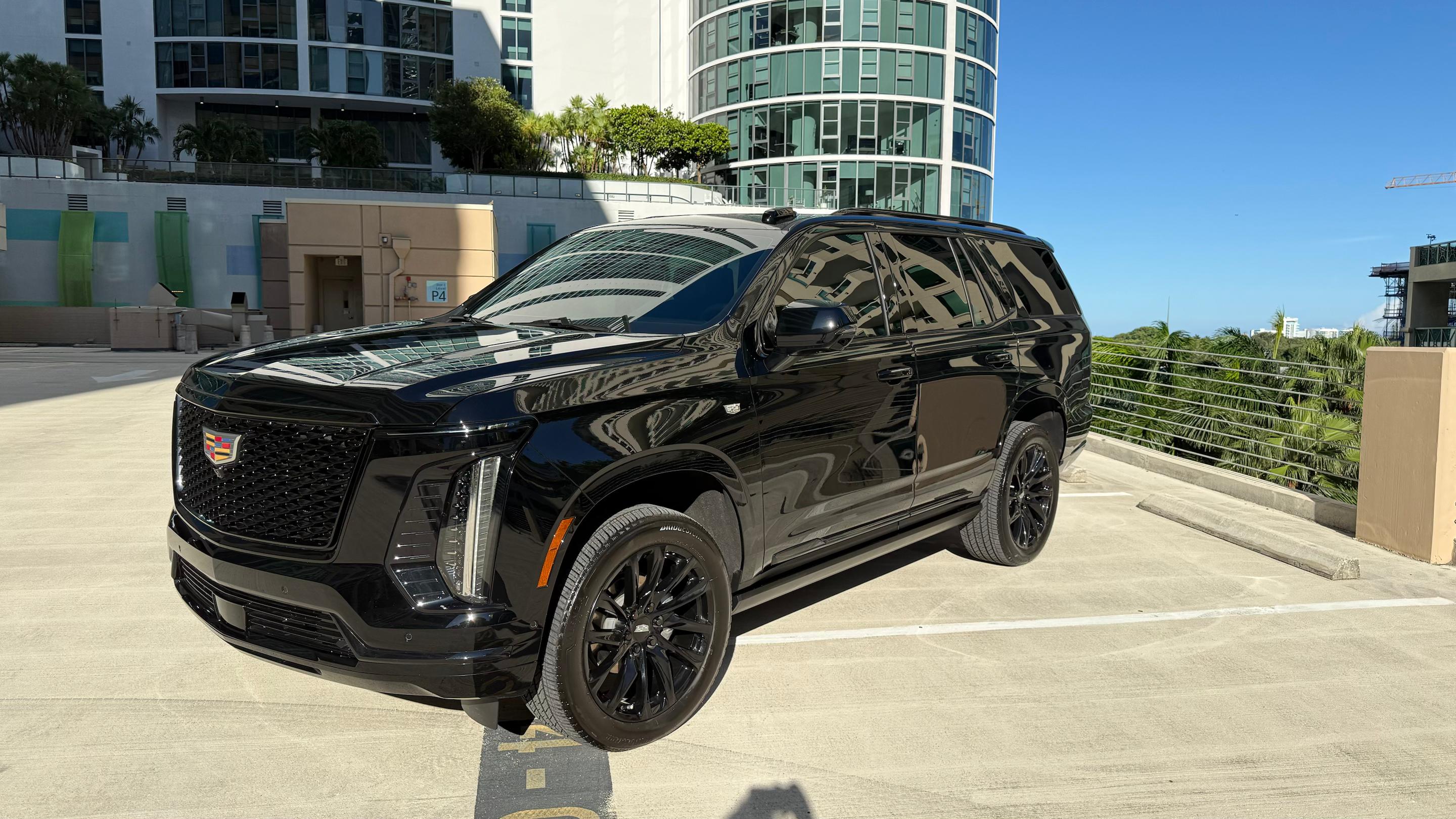 Cadillac Escalade 2025 in 