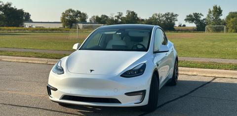 Tesla Model Y 2022