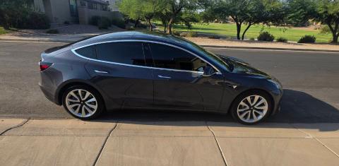 Tesla Model 3 2020