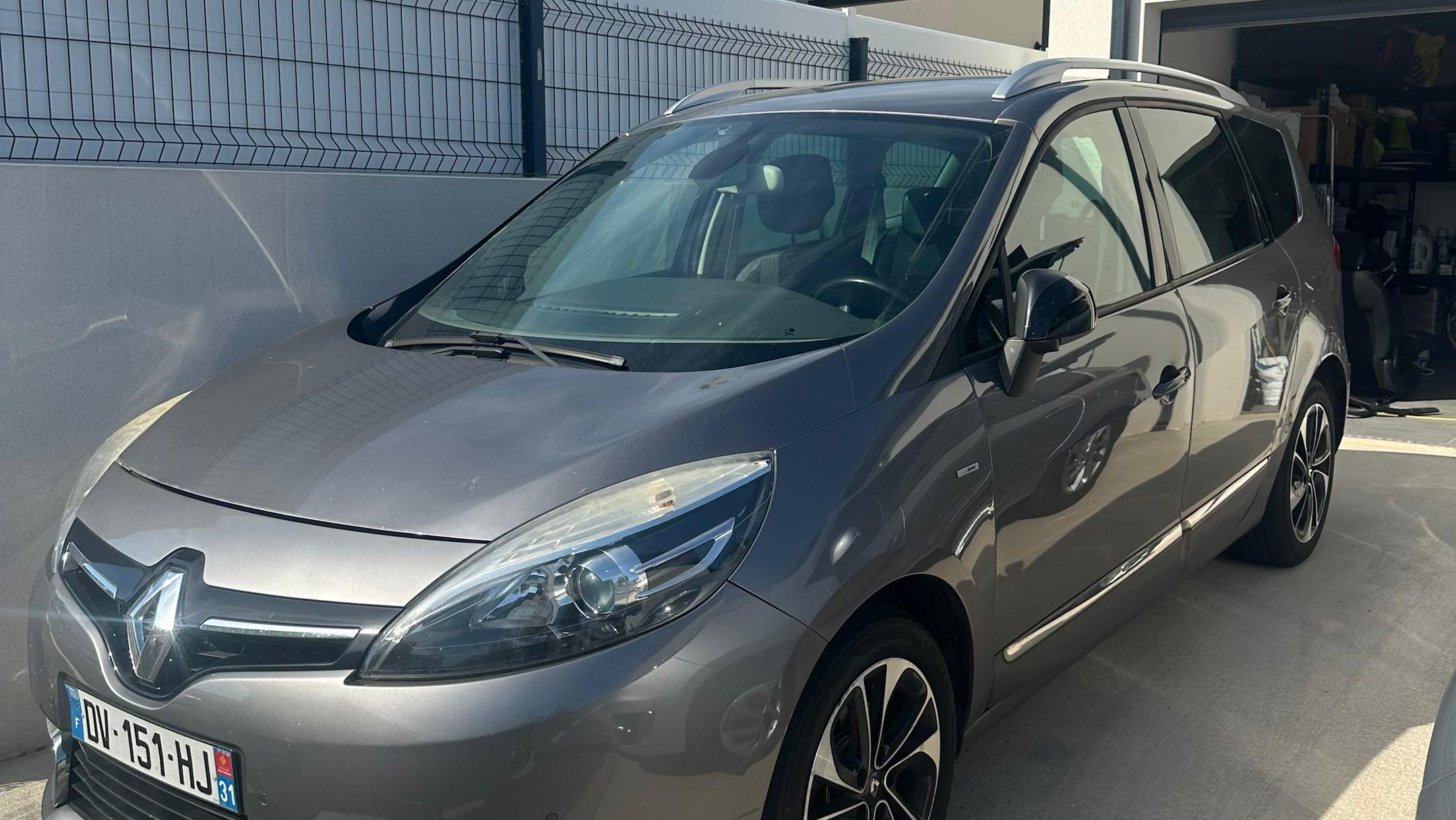 Renault SCENIC III 2015 à Béziers