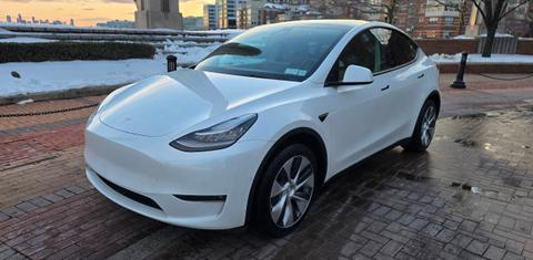 Tesla Model Y 2021