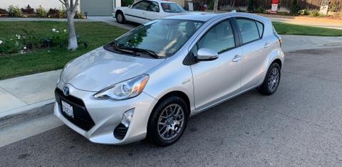 Toyota Prius c 2016