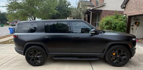 Rivian R1S 2024