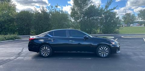 Nissan Altima 2023