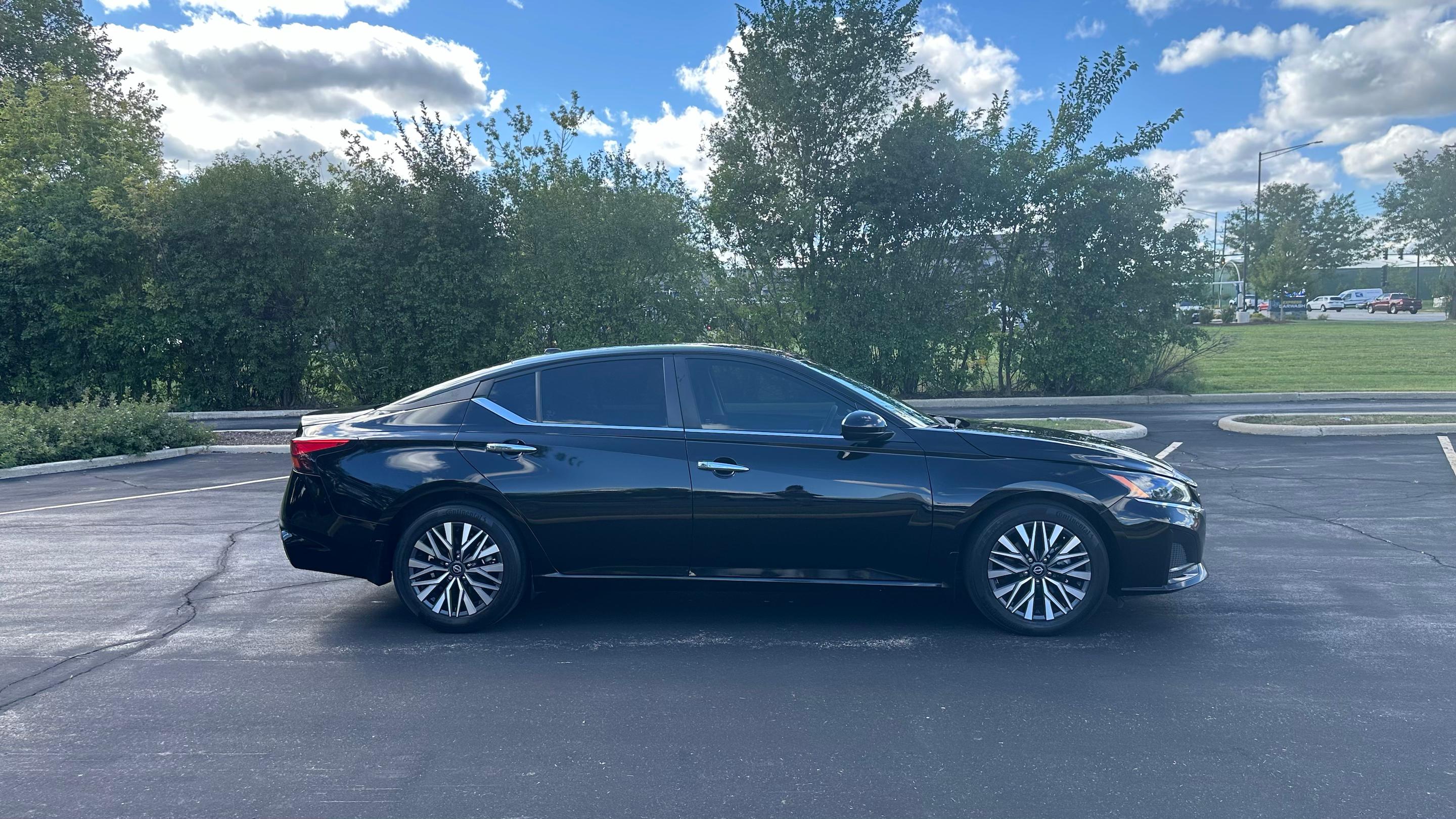Nissan Altima 2023 in Melrose Park, IL