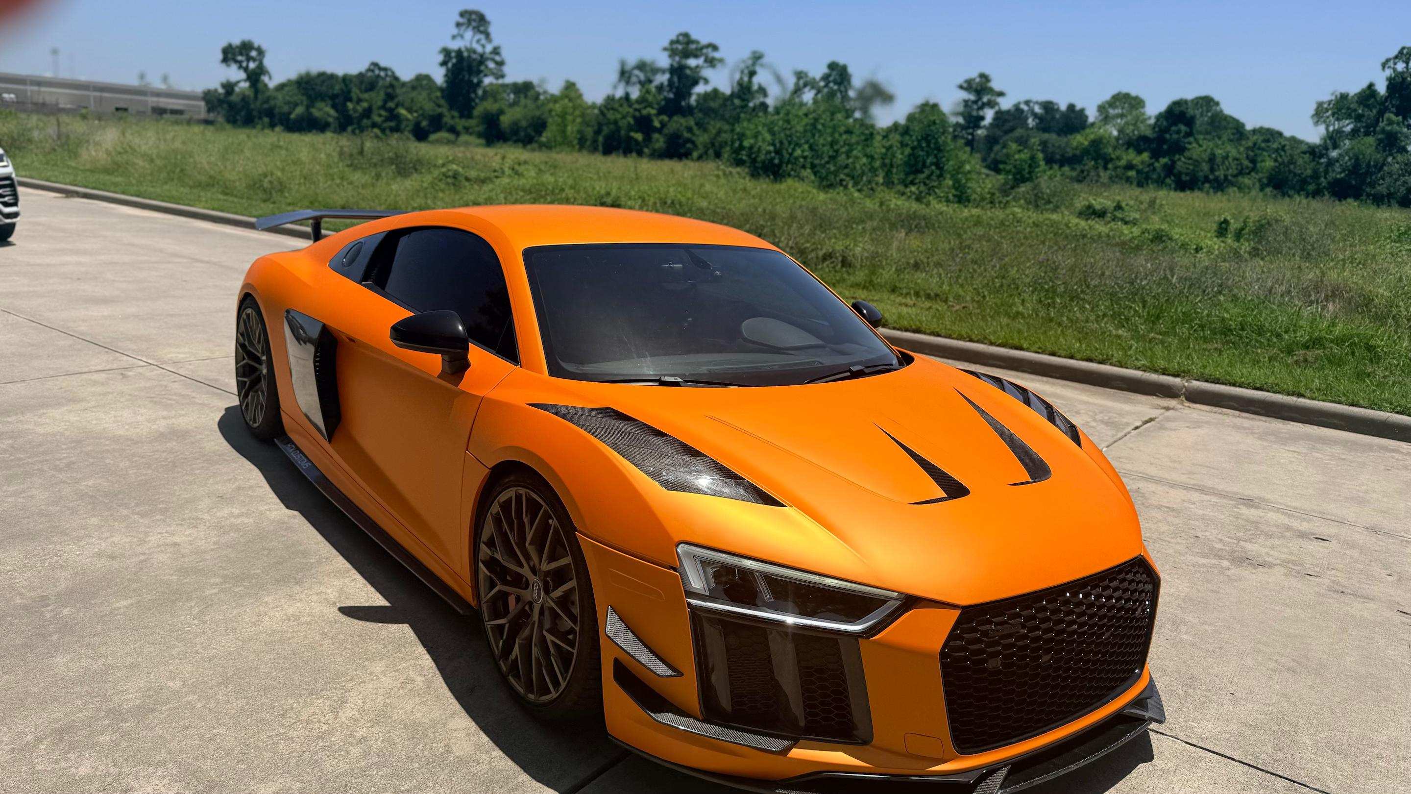 Audi R8 2018 in Houston, TX