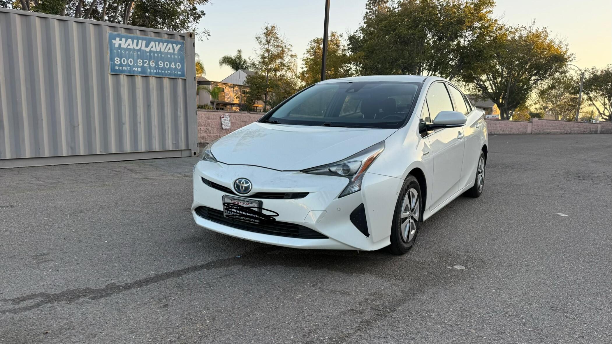 Toyota Prius 2018 in Sacramento, CA