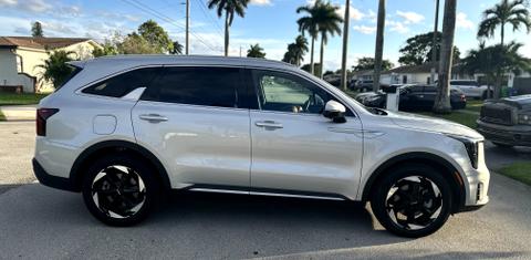 Kia Sorento Plug-In Hybrid 2025