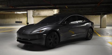 Tesla Model 3 2024