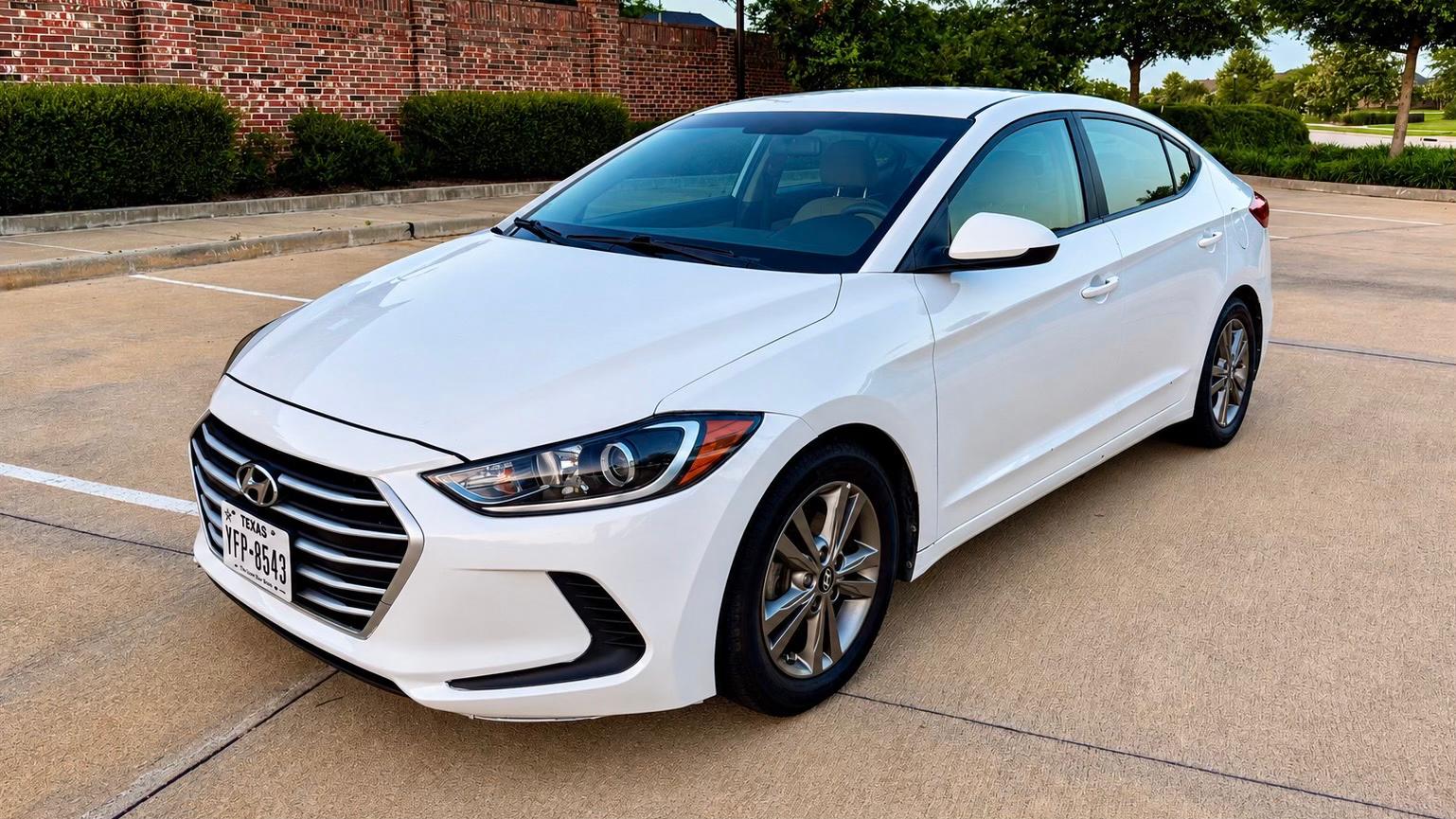 Hyundai Elantra 2018 in Richmond, TX