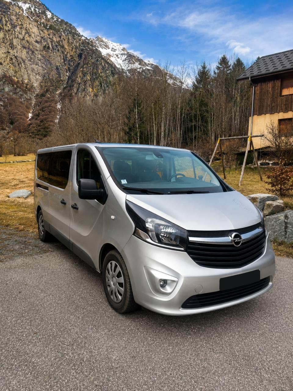 Opel VIVARO COMBI 2015 à La Valette-du-Var