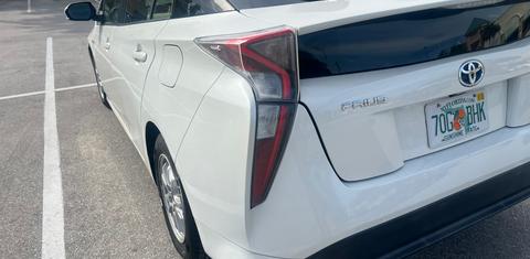 Toyota Prius 2017