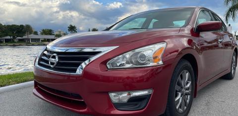 Nissan Altima 2015