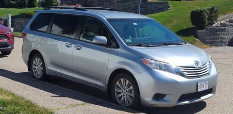 Toyota Sienna 2015