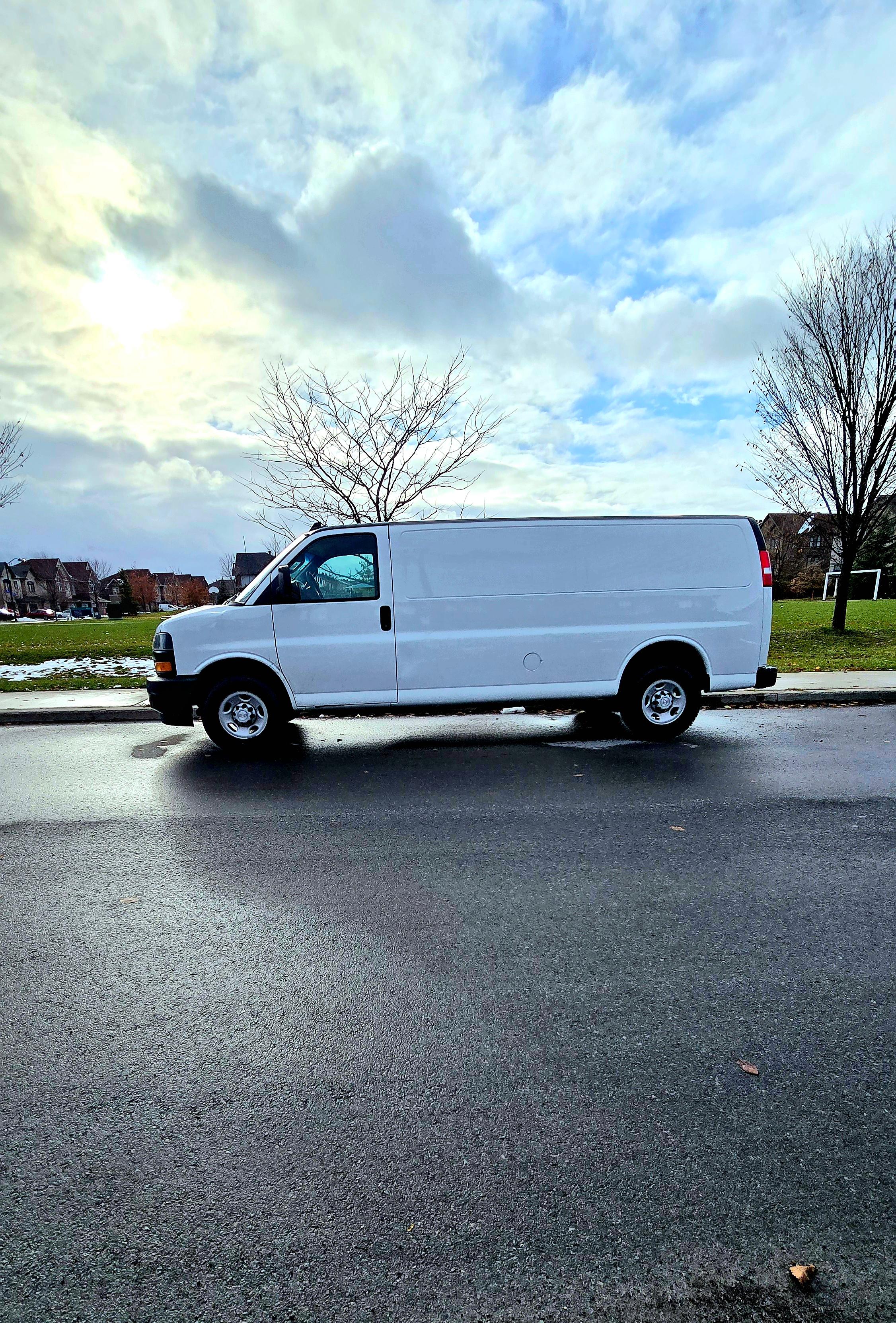 Chevrolet Express Cargo 2019 in Ottawa, ON