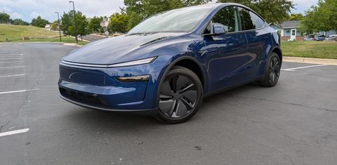 Tesla Model Y 2026