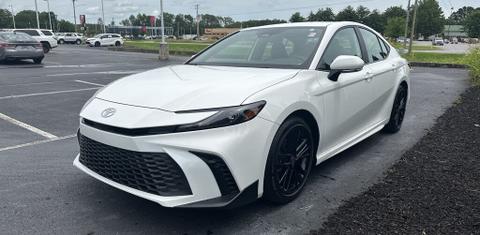 Toyota Camry Hybrid 2025