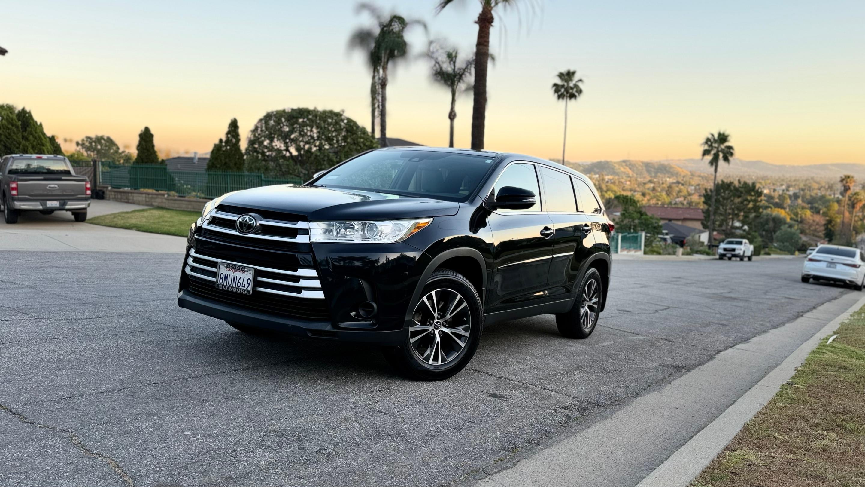 Toyota Highlander 2019 in Glendora, CA