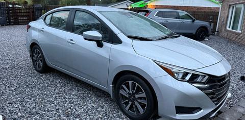 Nissan Versa 2023