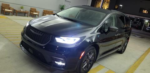 Chrysler Pacifica 2024