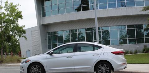 Hyundai Elantra 2018