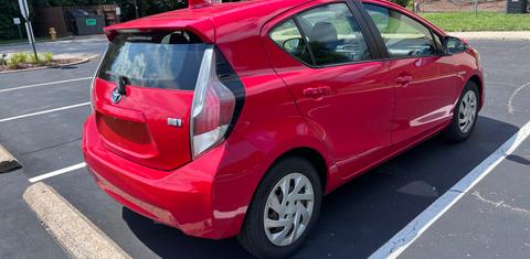 Toyota Prius c 2015