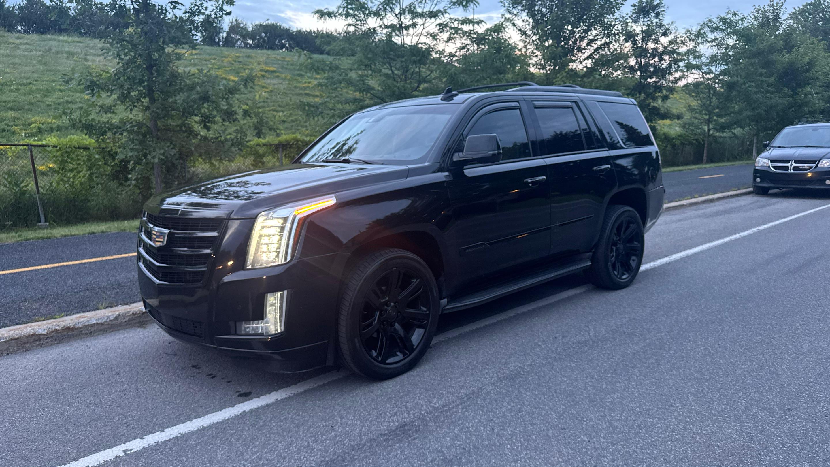 Cadillac Escalade 2015 in Brossard, QC