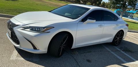 Lexus ES 2023